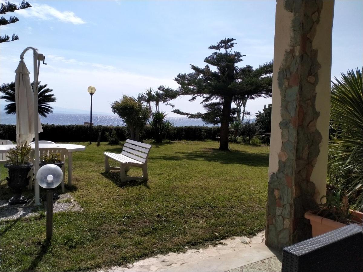 Villa Sullo Stretto Sant'Agata  Luaran gambar